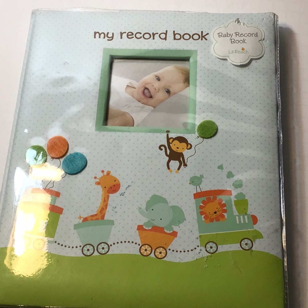 Lil Peach Baby Book